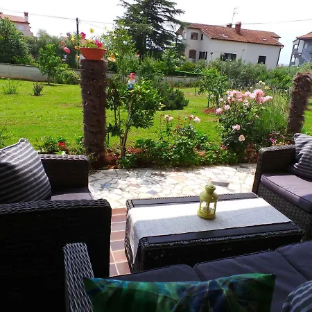 In Medulin/istrien 38152 Apartment *